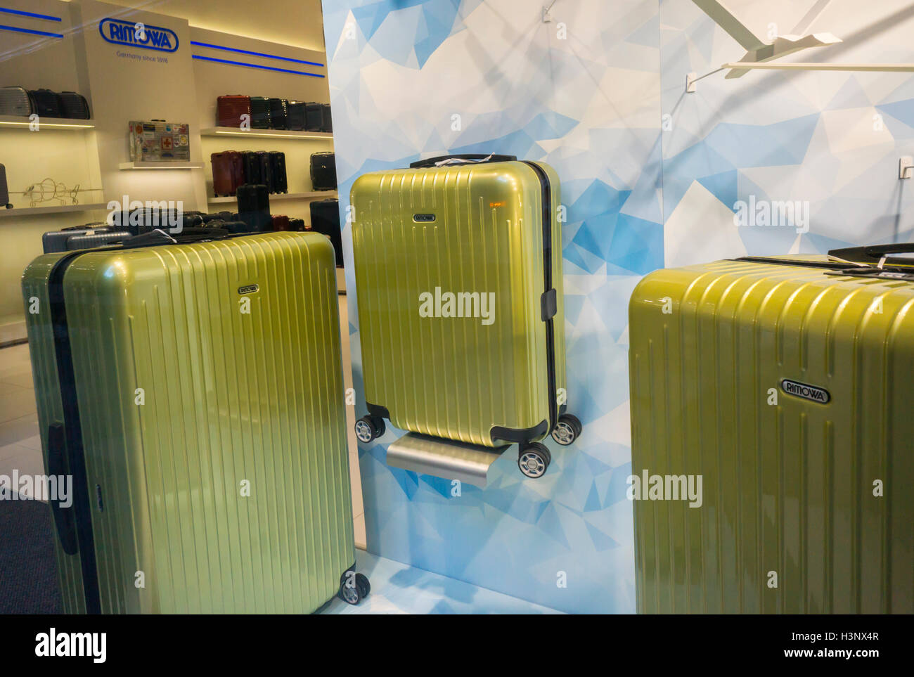 A Rimowa luggage store in New York on Wednesday, October 5, 2016. LVMH, the French luxury group, will buy an 80 percent stake in the German luggage manufacturer Rimowa for $716 million. Rimowa has been making luggage since 1898.(© Richard B. Levine) Stock Photo