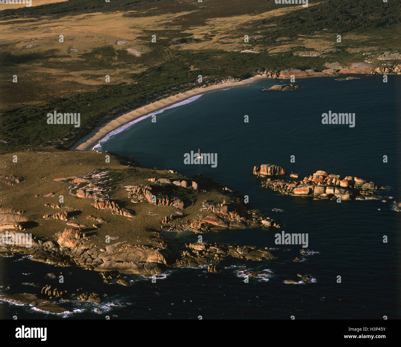 Clarke Island, 82 sq km, one of the three largest islands in the Furneaux Group Stock Photo