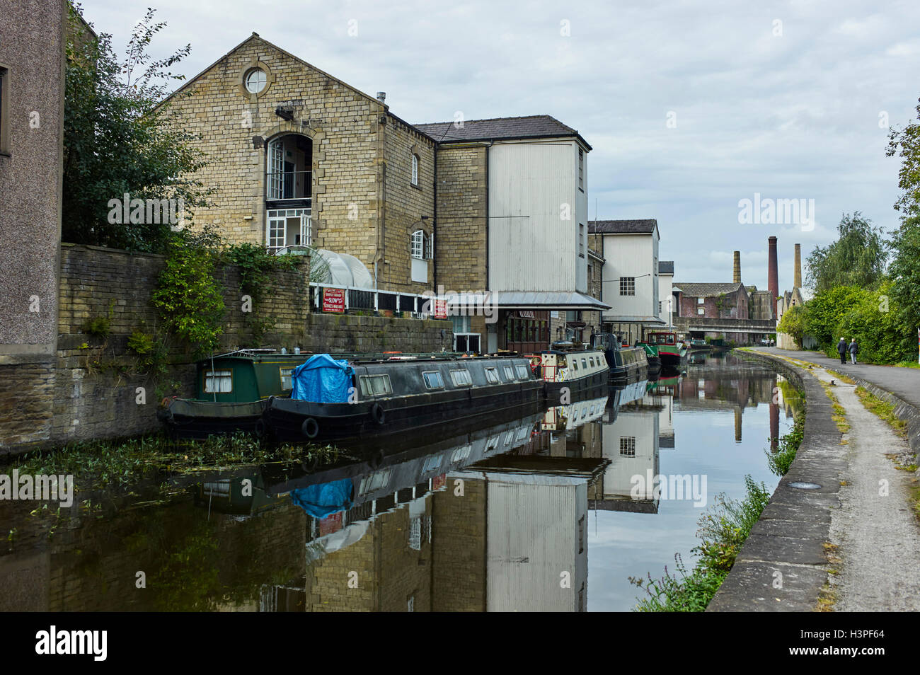 Shipley Wharf and canal Stock Photo