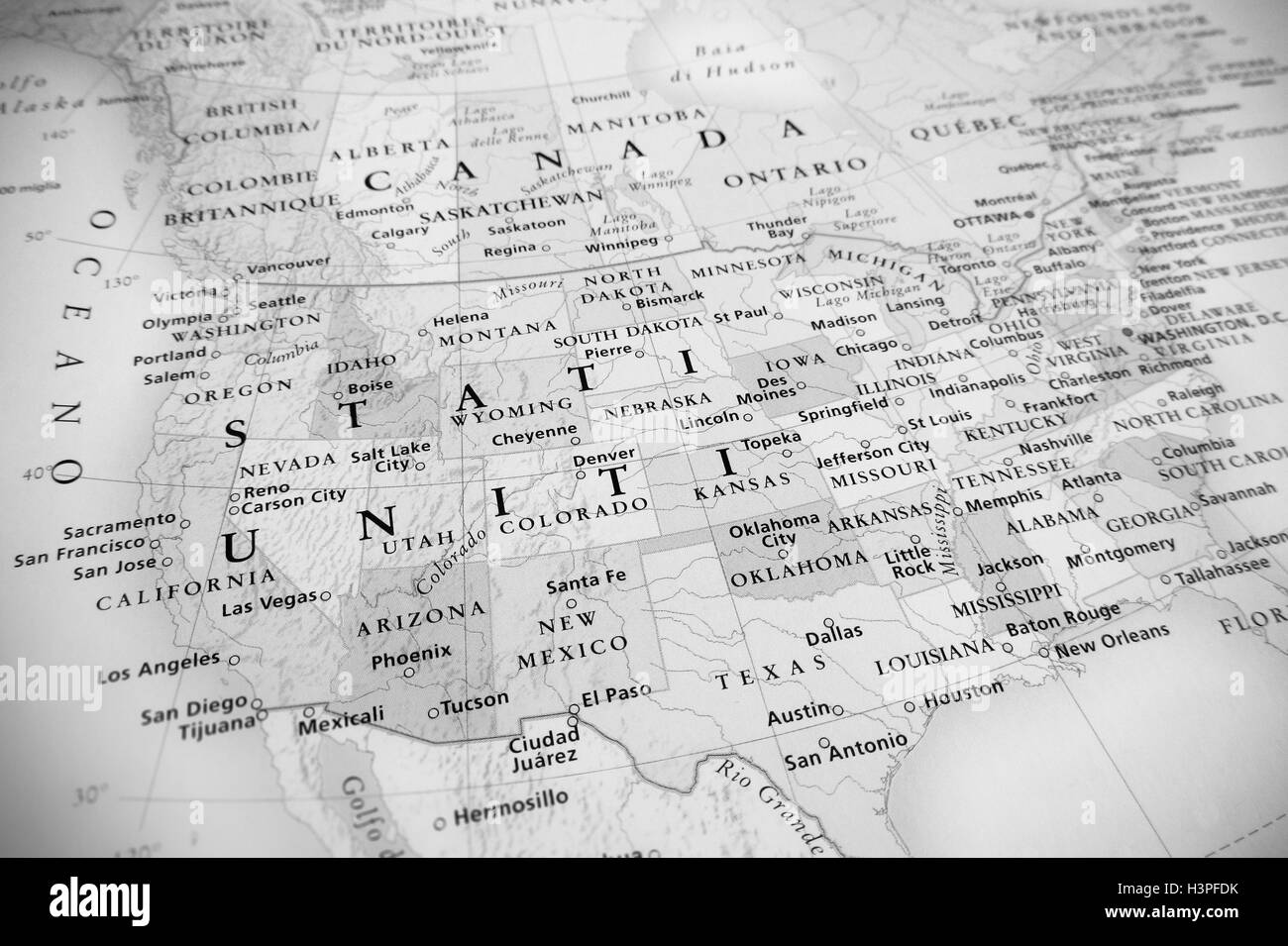 United States map, black and white effect Stock Photo Alamy