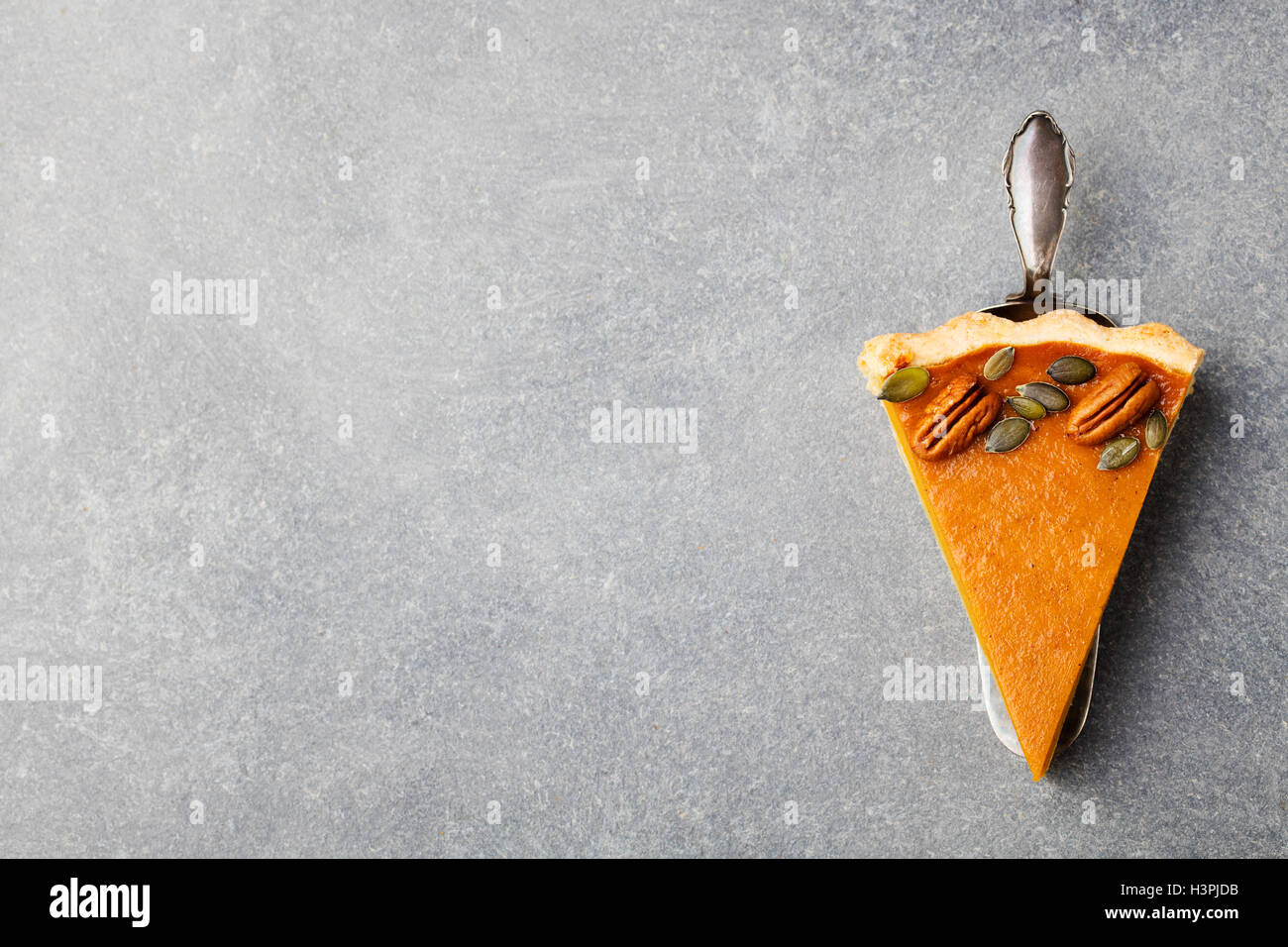 Pumpkin pie, tart made for Thanksgiving day Stock Photo Alamy
