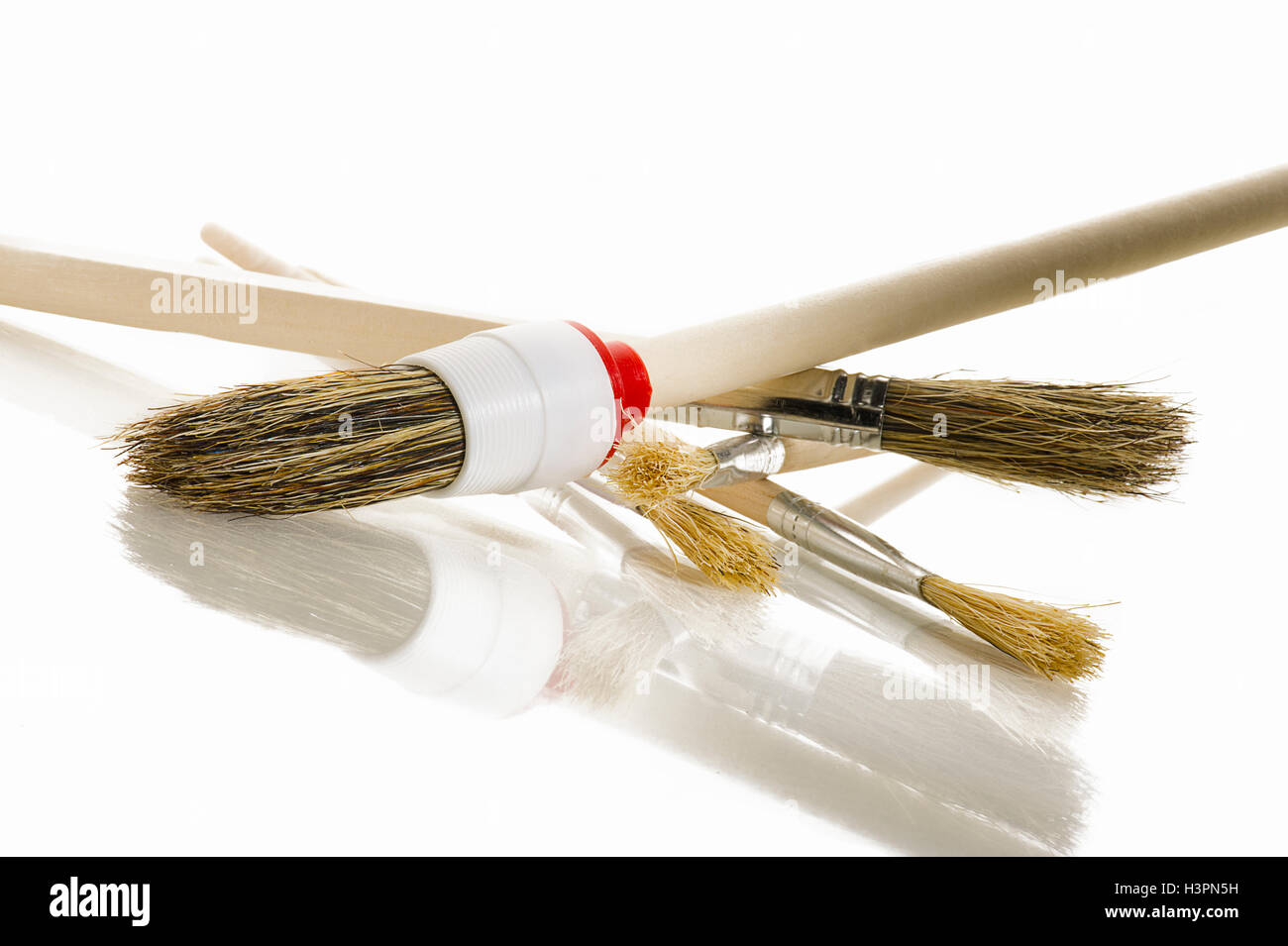 Selection new paint brushes hi-res stock photography and images - Alamy