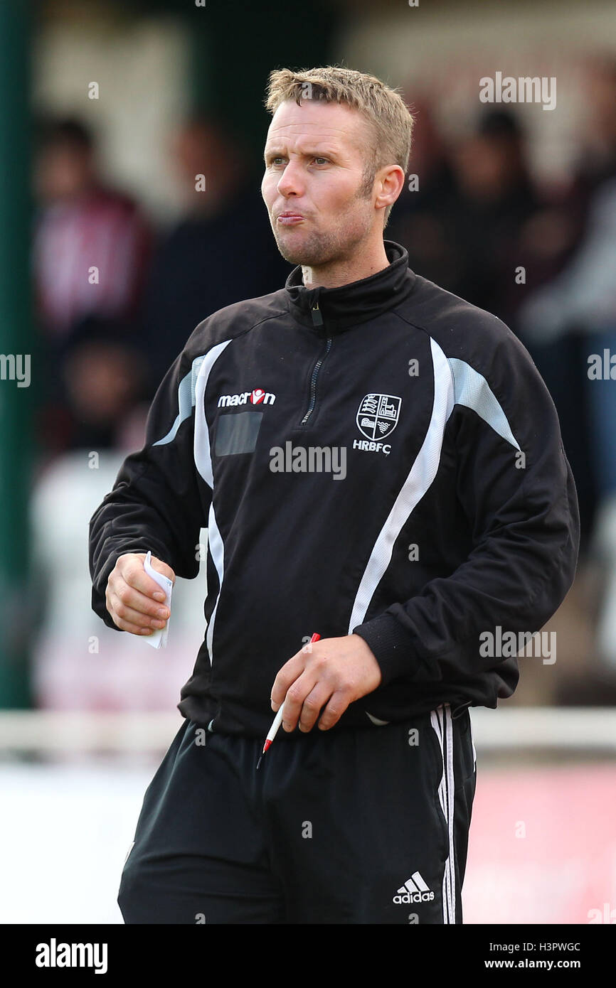 Hampton coach Neil Woodyer AFC Hornchurch