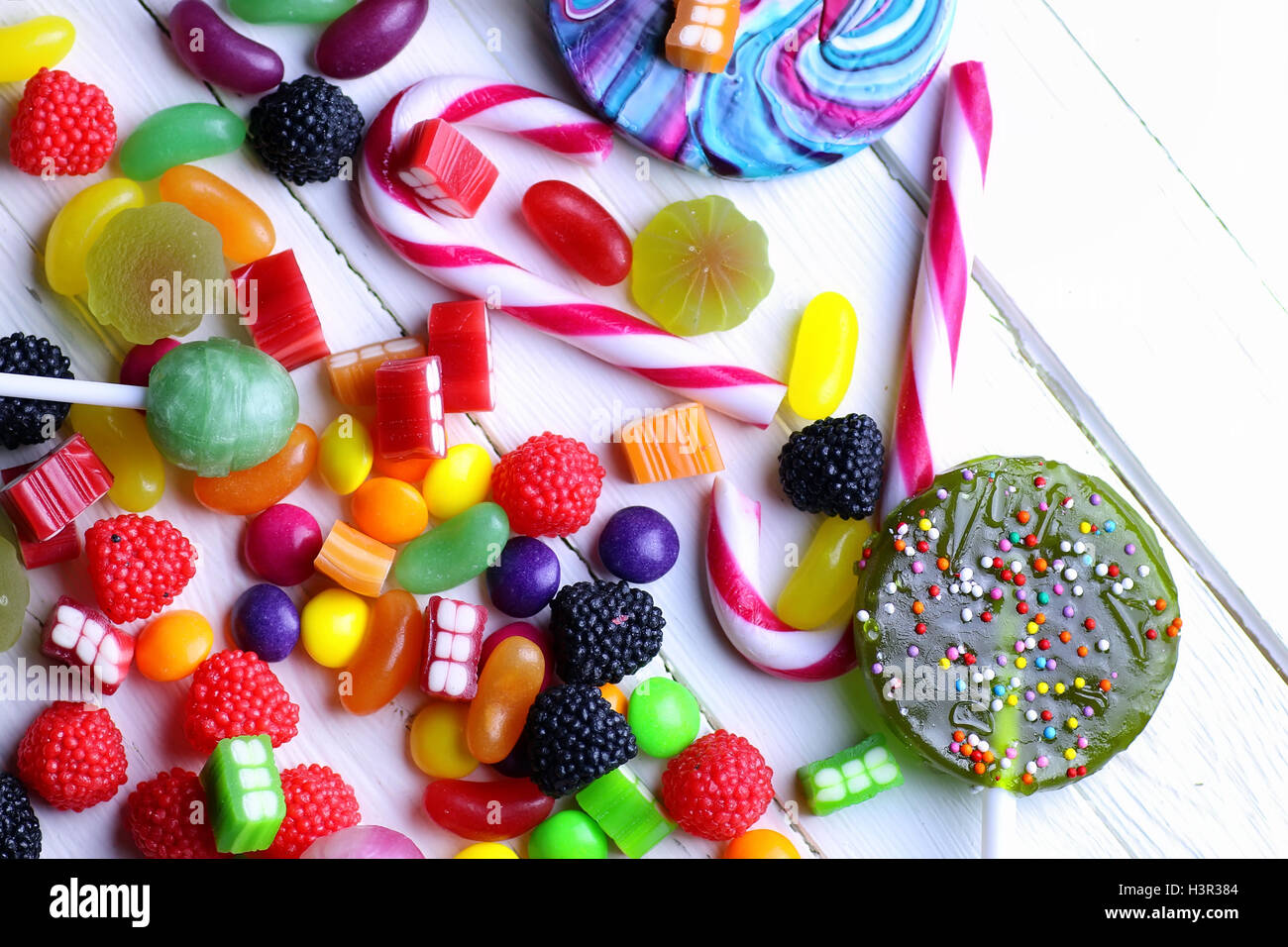 Sweet candies hi-res stock photography and images - Alamy