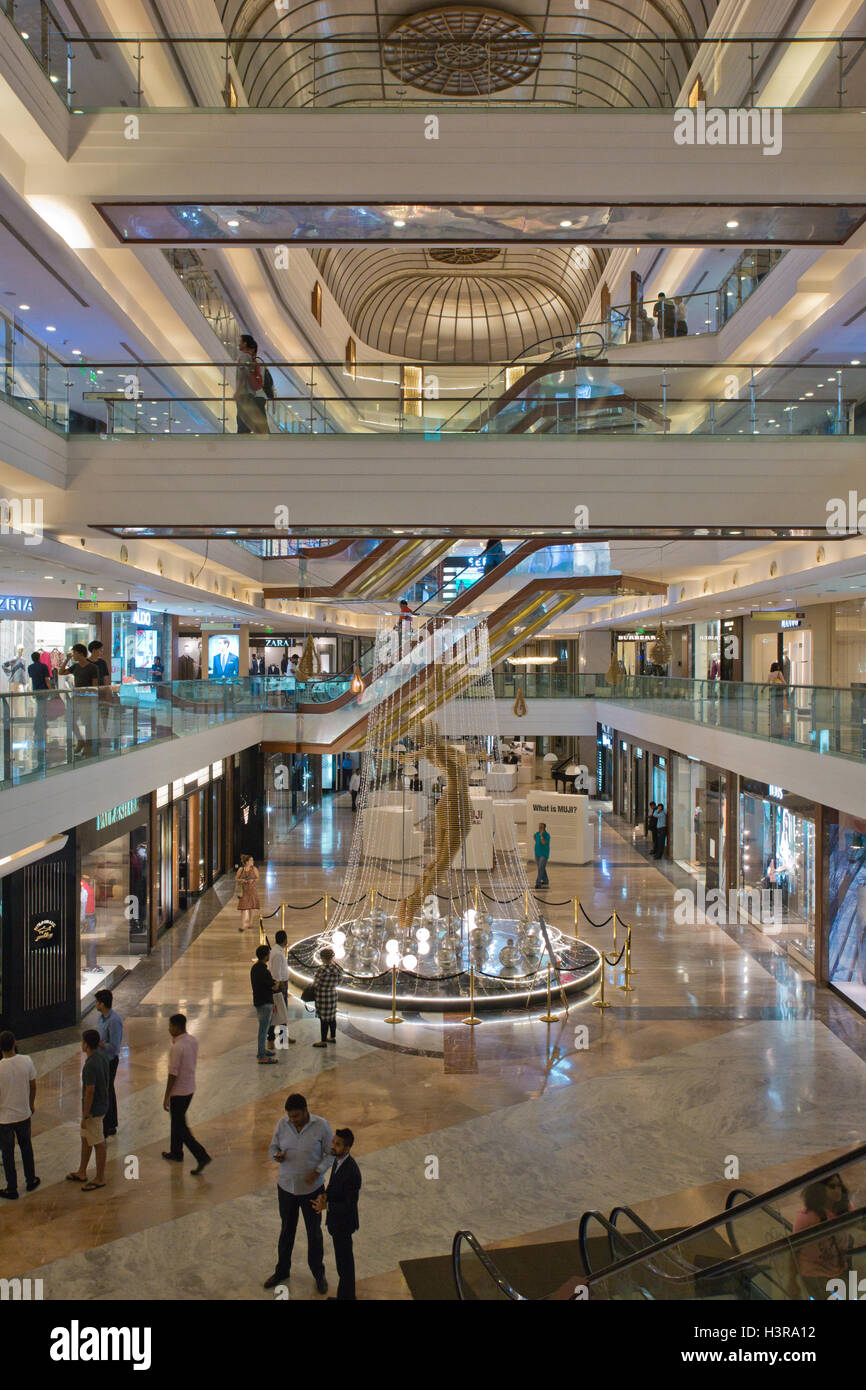Zara store palladium mall