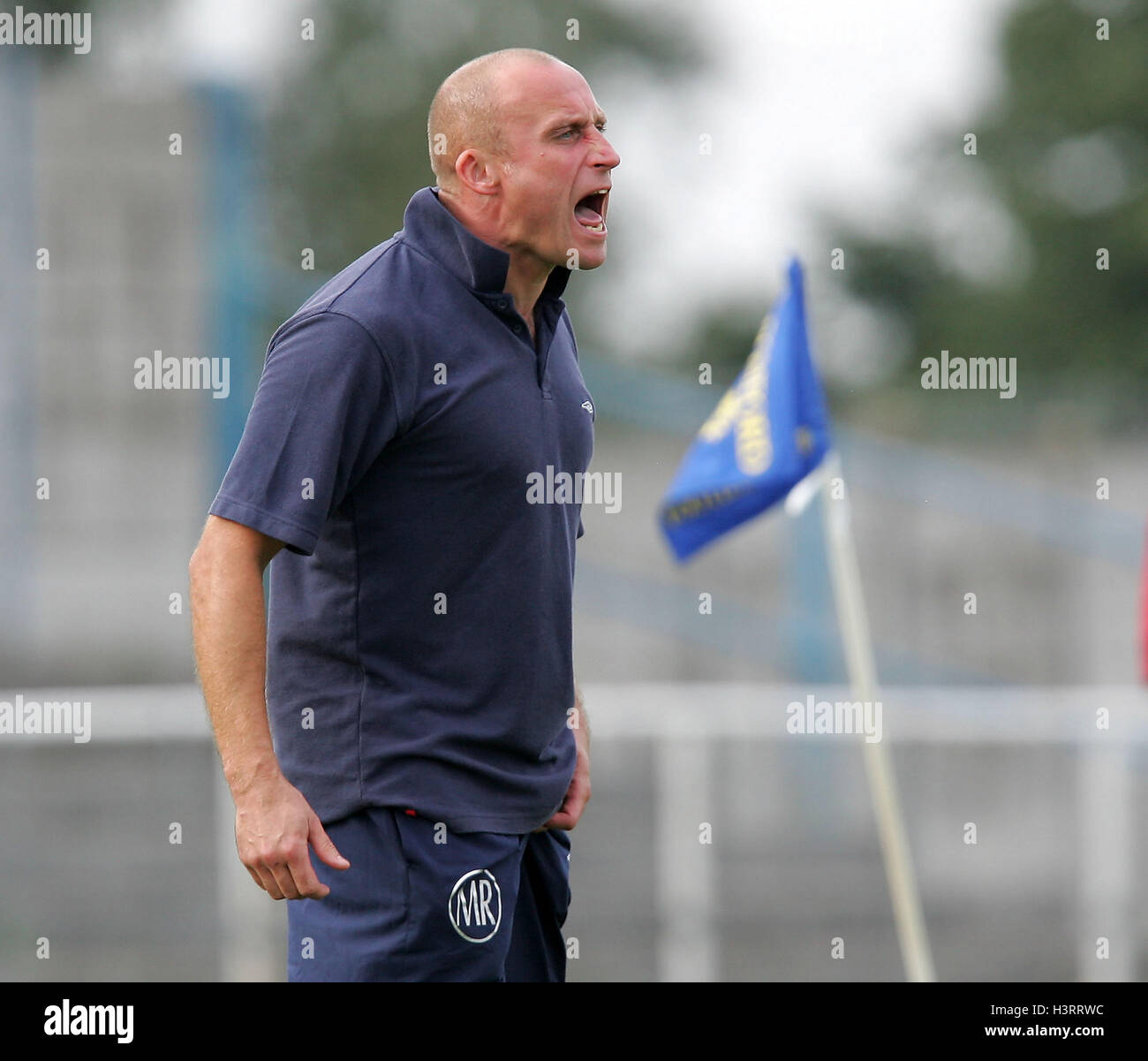 Mark Reed Rocfkord Romford manager Mark Reed - Romford vs Clapton - Essex Senior League at ...