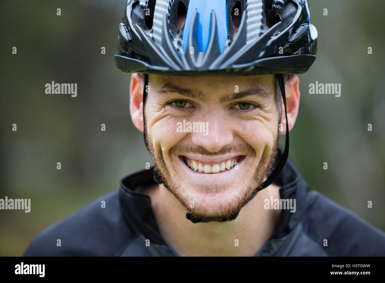 Close up happy caucasian male hi-res stock photography and images - Alamy