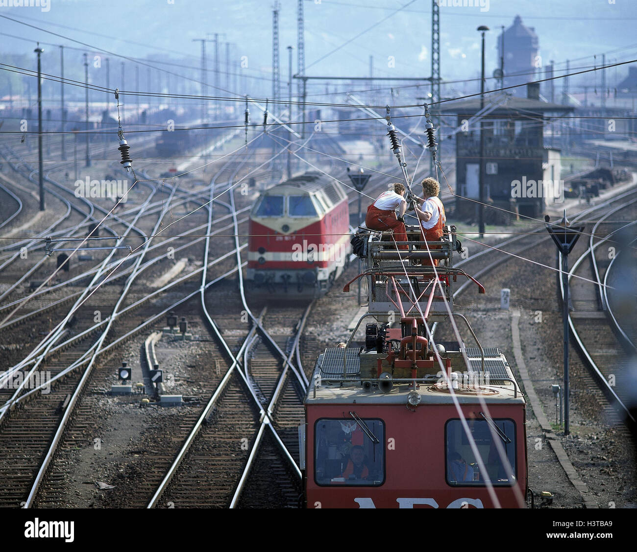 Railway Contact Wire High Resolution Stock Photography and Images Alamy