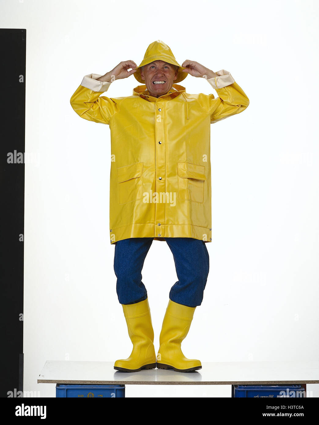 Yellow cheap mackintosh raincoat