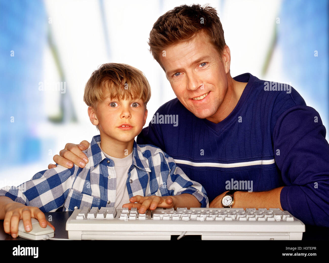 Father, son, computer, detail, Families, man, child, computer game, enthusiasm, fascination, learn, play, education, education, information, portrait, studio, Stock Photo