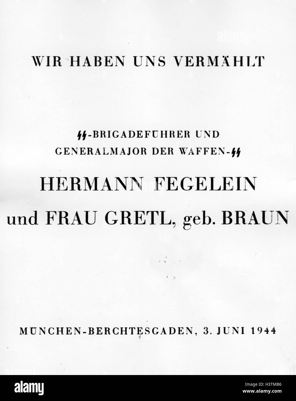 HERMANN FEGELEIN (1906-1945)  Order of reception after his wedding to Gretl Braun, sister of Eva, 3 June 1944 Stock Photo