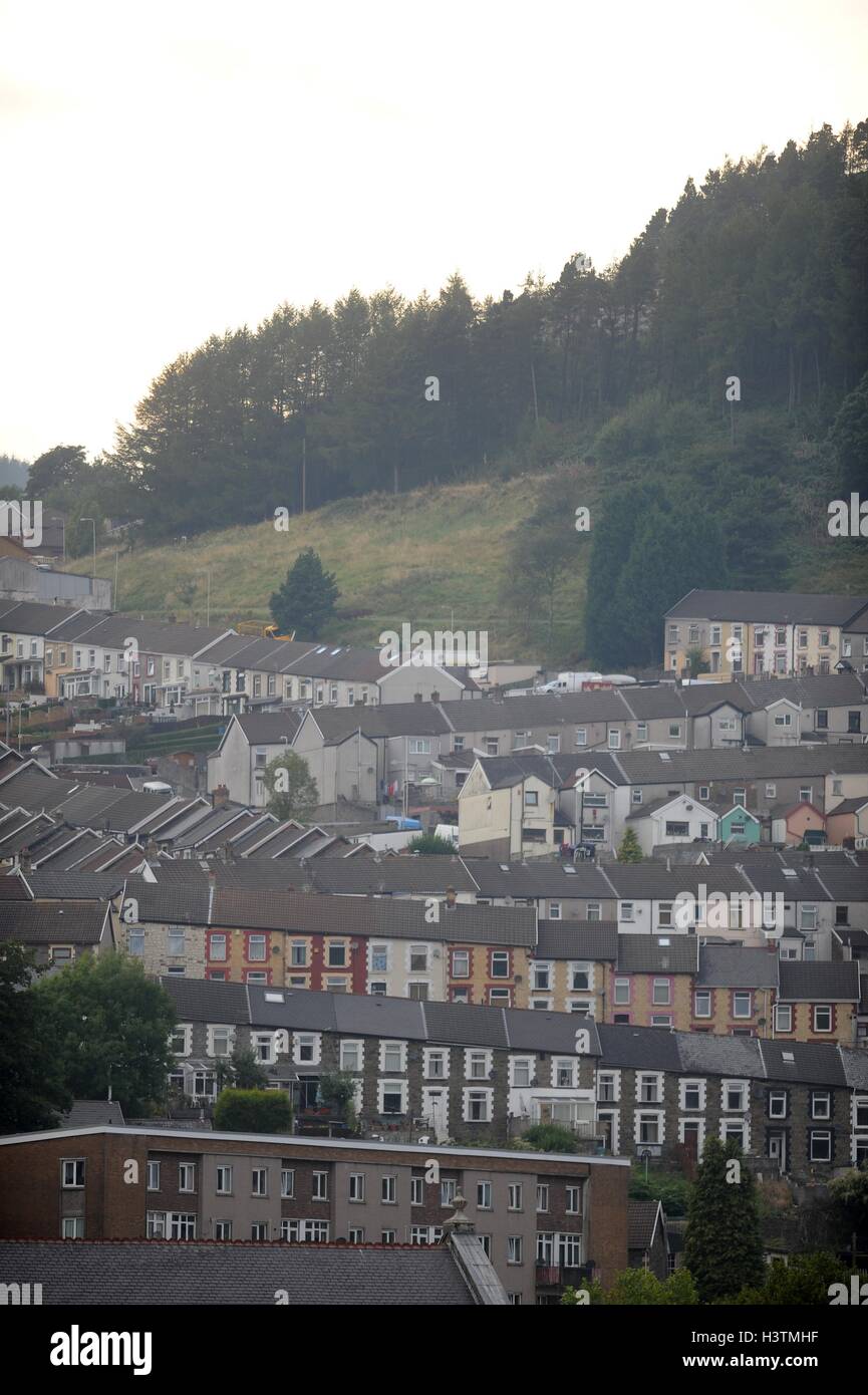 Rhondda valleys terraced housing hires stock photography and images