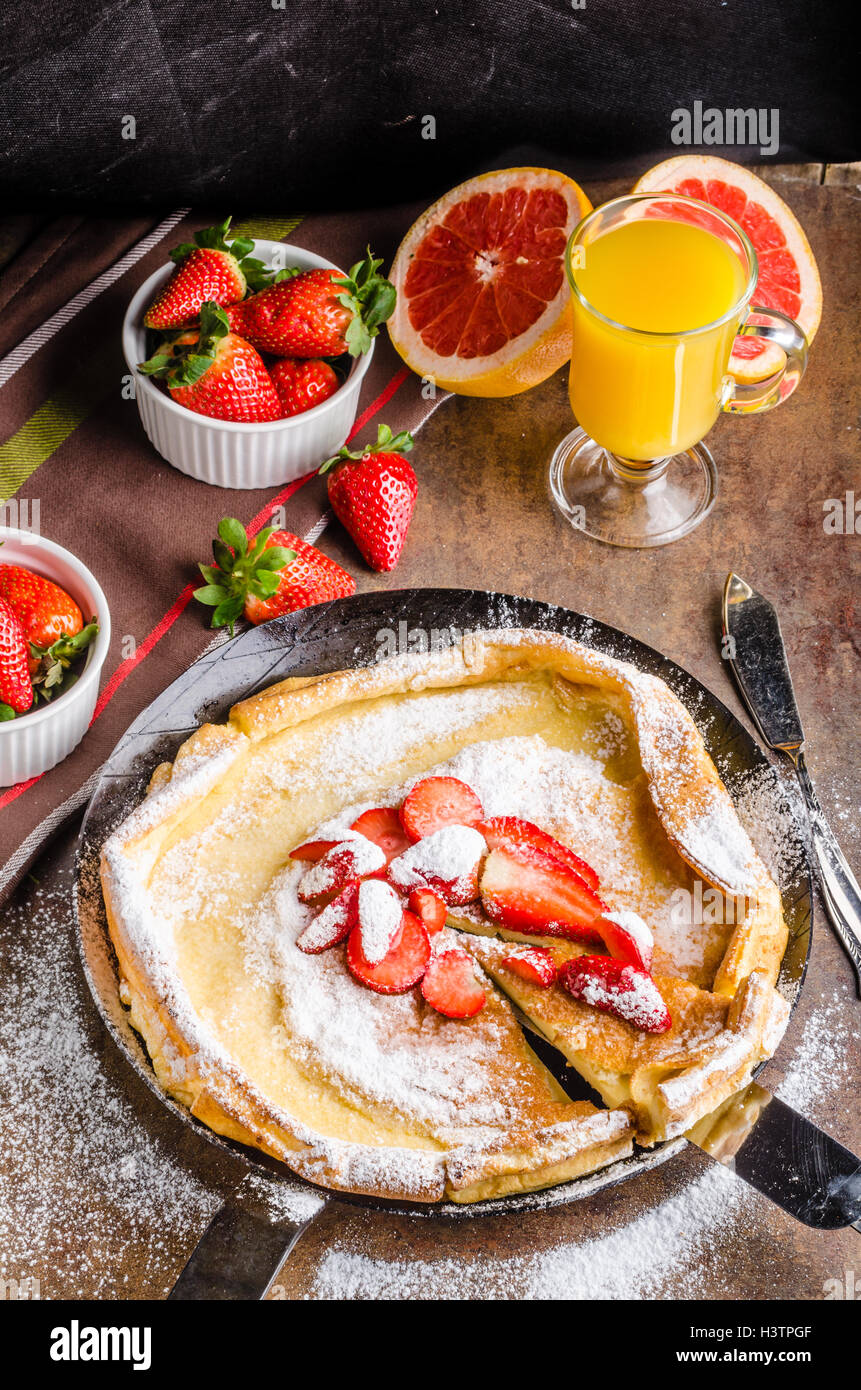 https://c8.alamy.com/comp/H3TPGF/dutch-baby-pancake-is-delicious-way-to-make-pancake-whole-pancake-H3TPGF.jpg