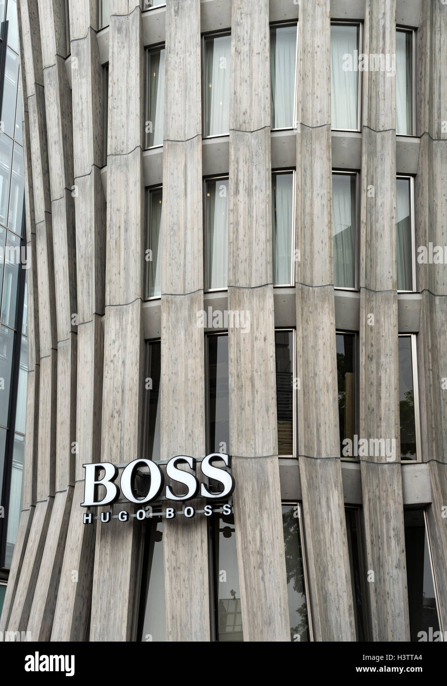 Business company Hugo Boss, Omotesando Keyaki Building, Tokyo, Japan Stock  Photo - Alamy