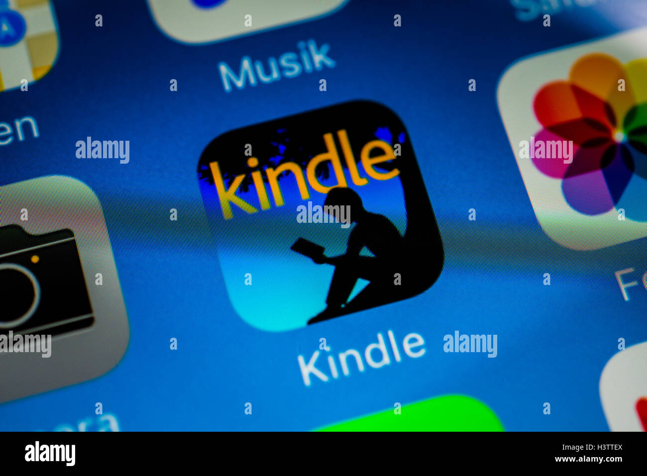 Smartphone screen displaying Kindle app in detail Stock Photo