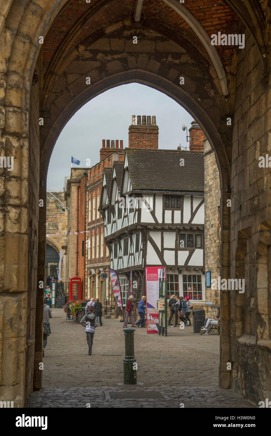 LeighPemberton House through Bailgate, Lincoln, Lincolnshire, England