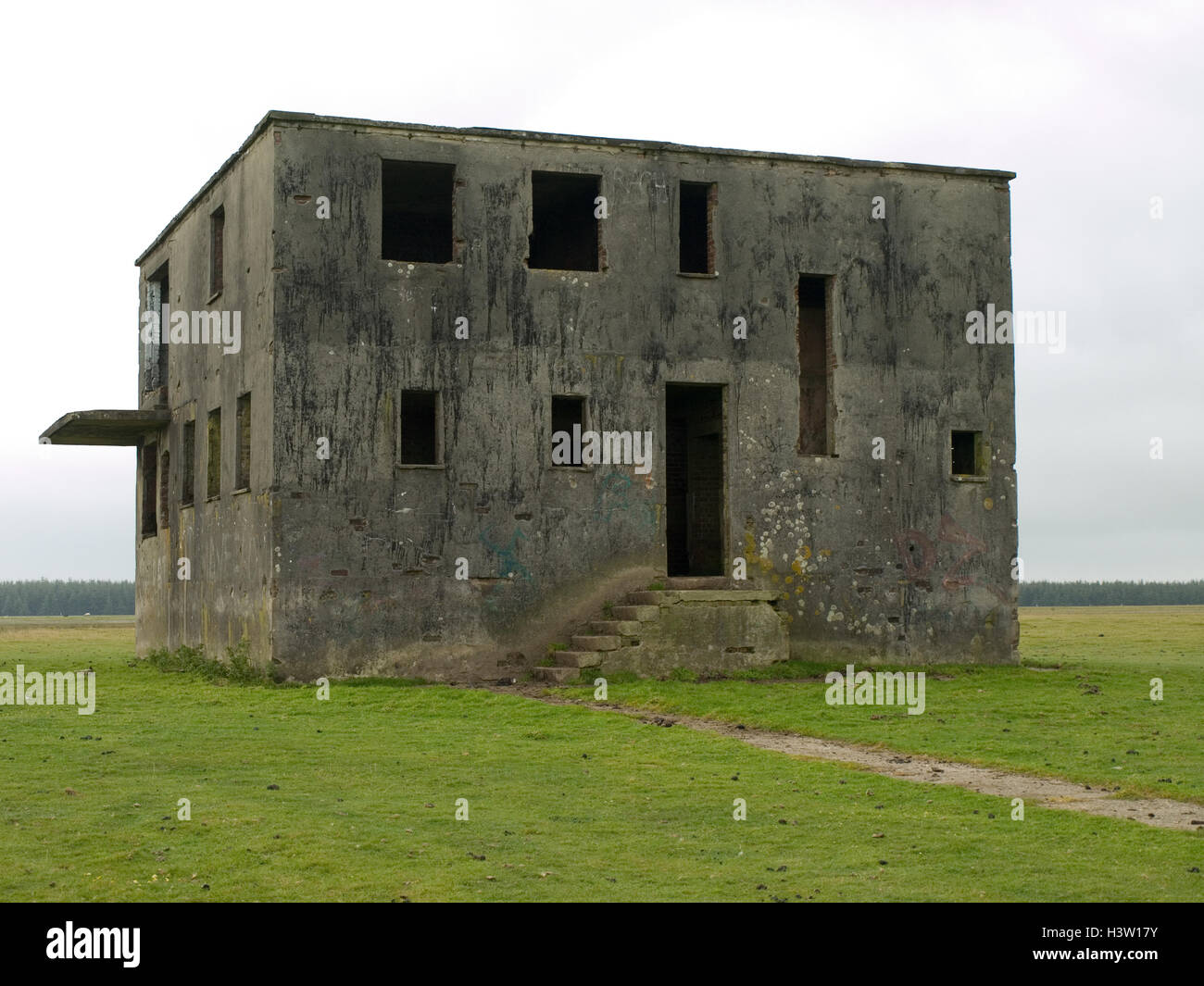 abandoned ww2 airfield control tower Stock Photo