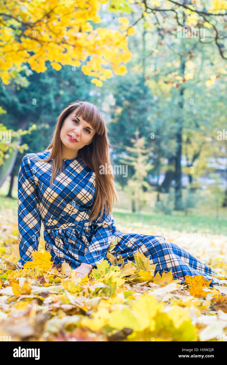beautiful girl in park autumn Stock Photo - Alamy