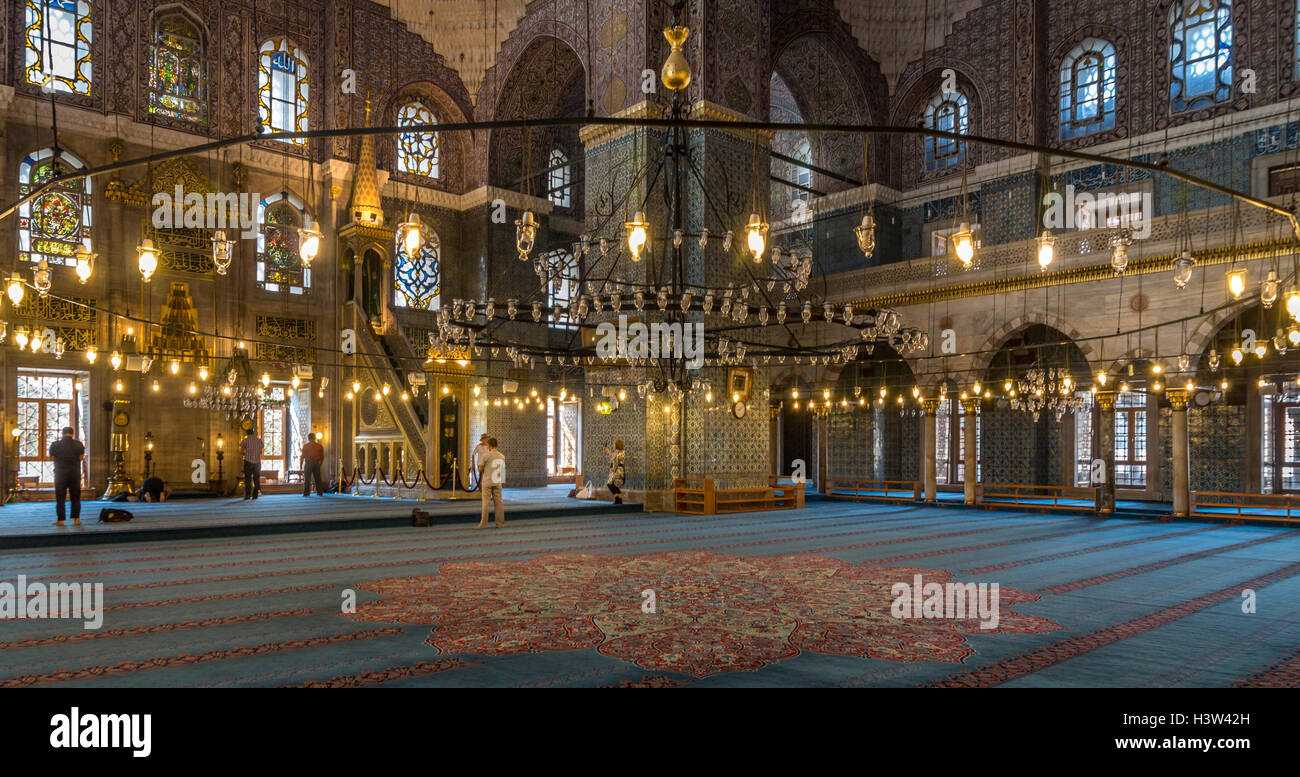 Inside the New Mosque on the Sultanahmet / Bazaar district side of the Bosphorus, in Istanbul (Turkey) Stock Photo