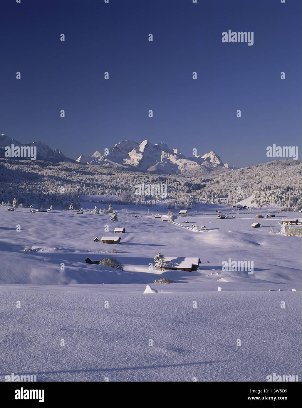 Germany, Obb., Werdenfels, Wetterstein Range snow-covered scenery, mountains, snow-covered, Stadl, winter, Stock Photo