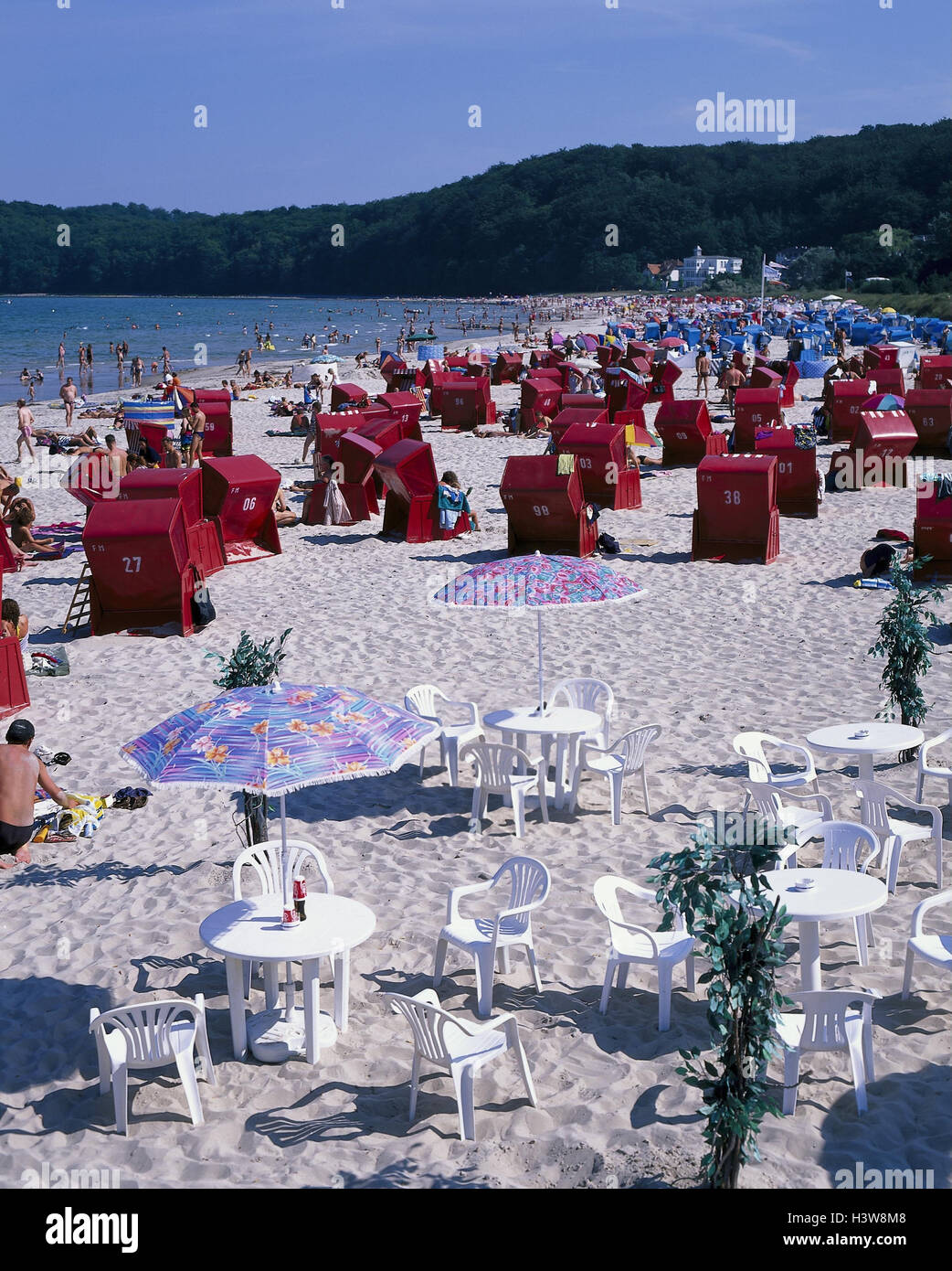 Germany, Mecklenburg-West Pomerania, island Rügen, Binz, beach, summer ...