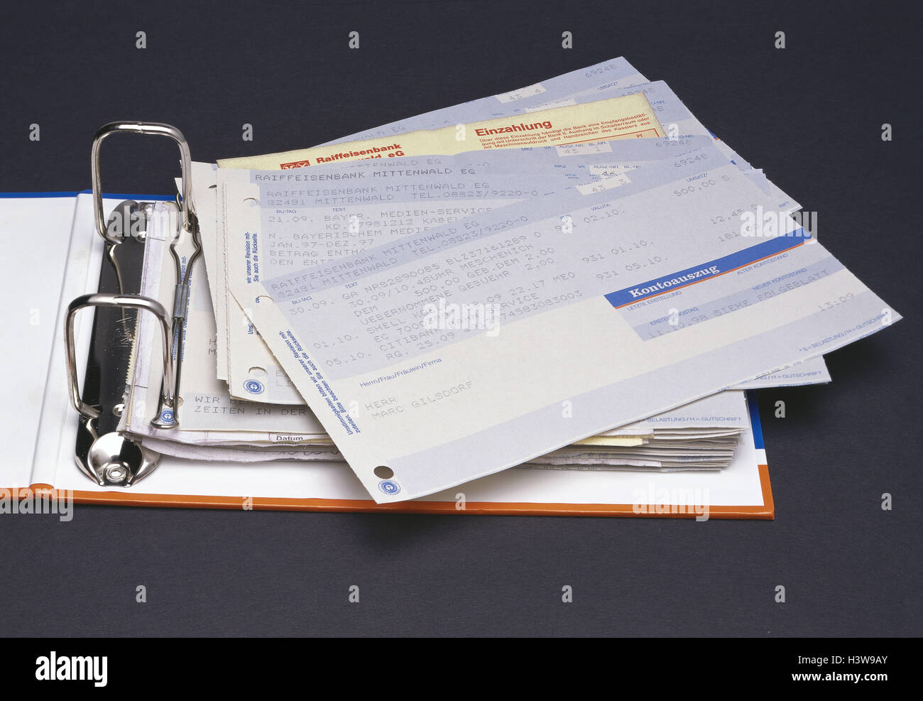 Folder, bank statements, bank statement, bank statement, bank, banking transactions, vouchers, credit balance, product photography, Still life, finances, studio, overview, overview, control, banking secrecy, account monitoring, disclosure, obligation to information, 'of glass knowledge', Stock Photo