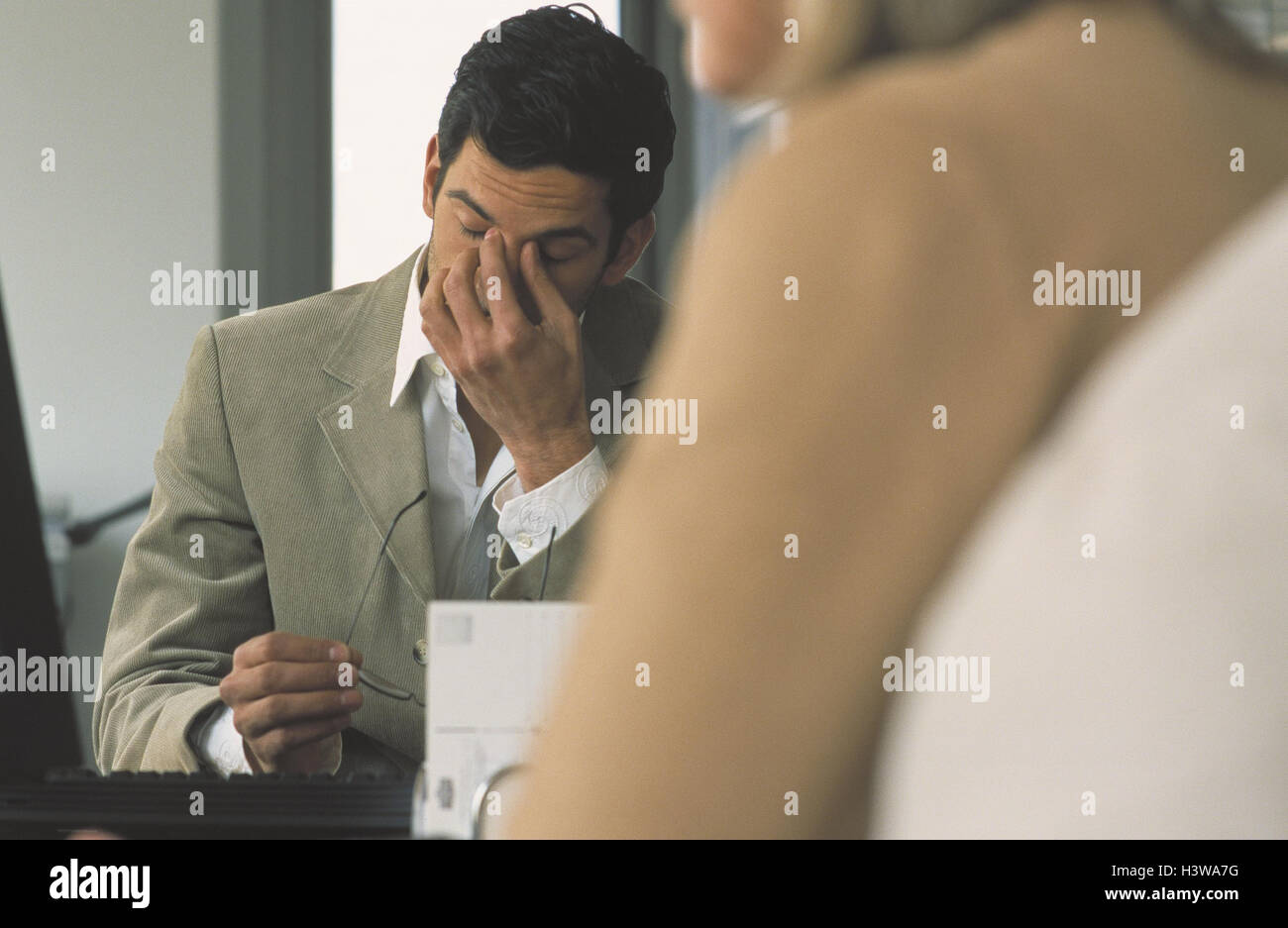 Office, businessman, computer, tiredly, drawn, colleague, detail, business, man, clerk, office worker, workplace, work, occupation, problem, worries, grief, stress, resignation, charge, printing, load, fatigue, emotion, gesture, reworks, tiredly, weakened Stock Photo