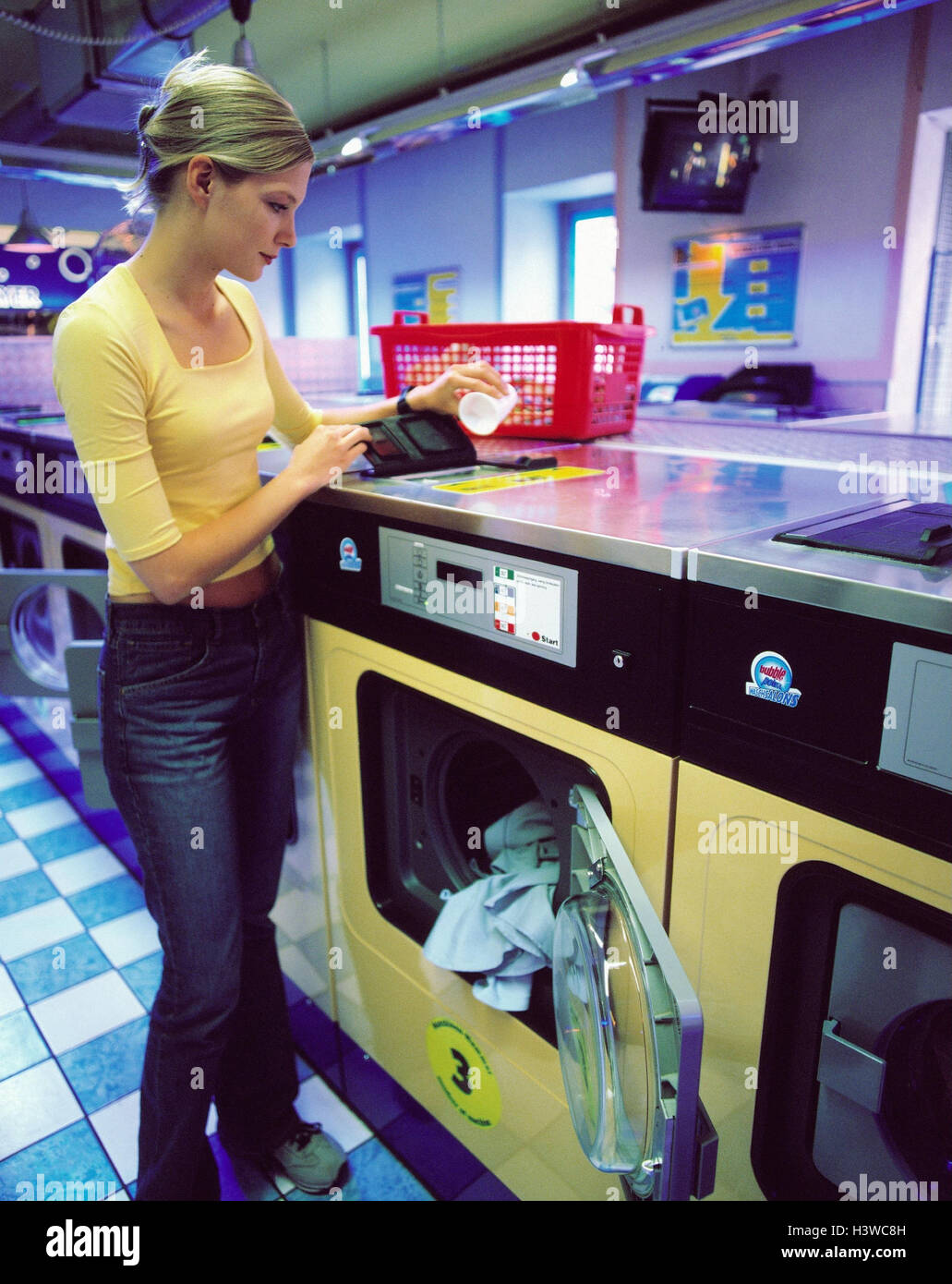 Washing powders hires stock photography and images Alamy