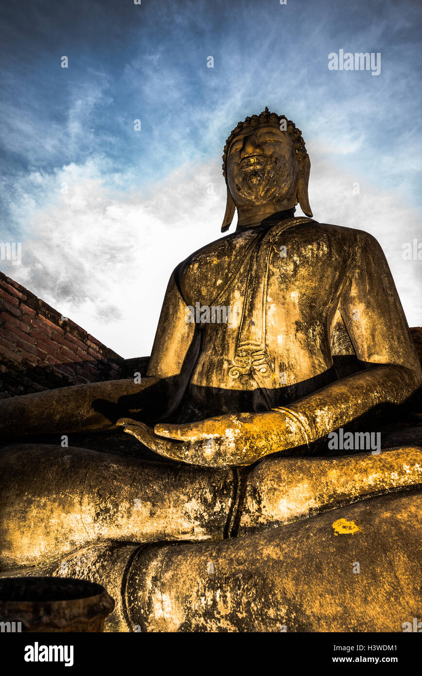 Gold Buddha statue, Thailand Stock Photo Alamy