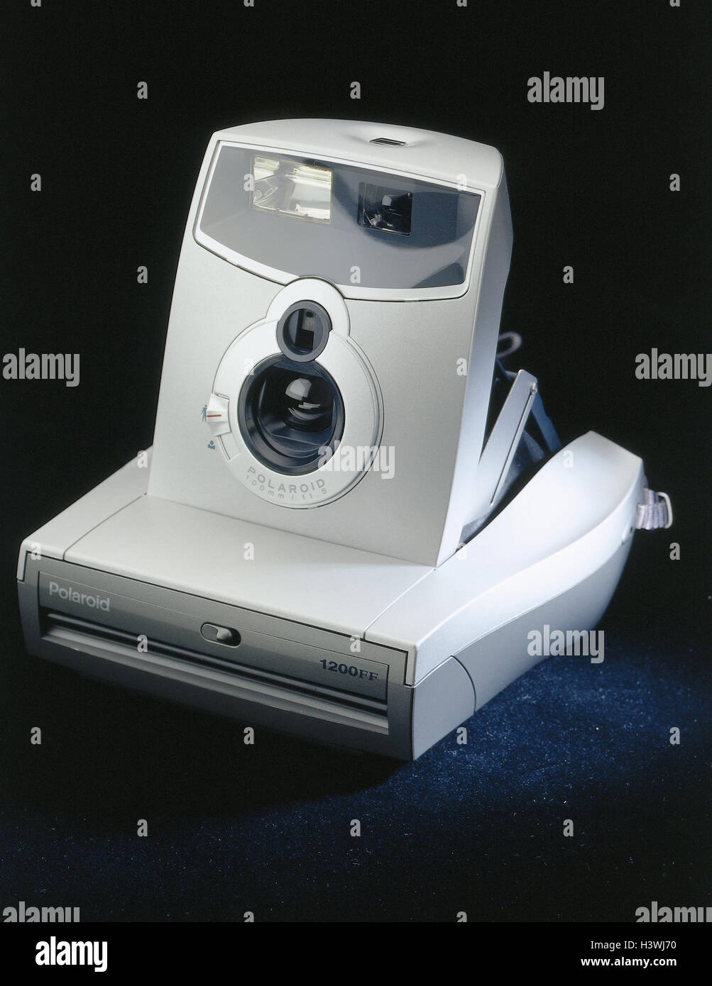 Polaroid in 1200 AND THE FOLLOWING image immediate picture camera, Still life, product photography, camera, immediate picture, Polaroid camera, photo camera, camera, photo, opened, ready for operation, rangefinder camera Stock Photo