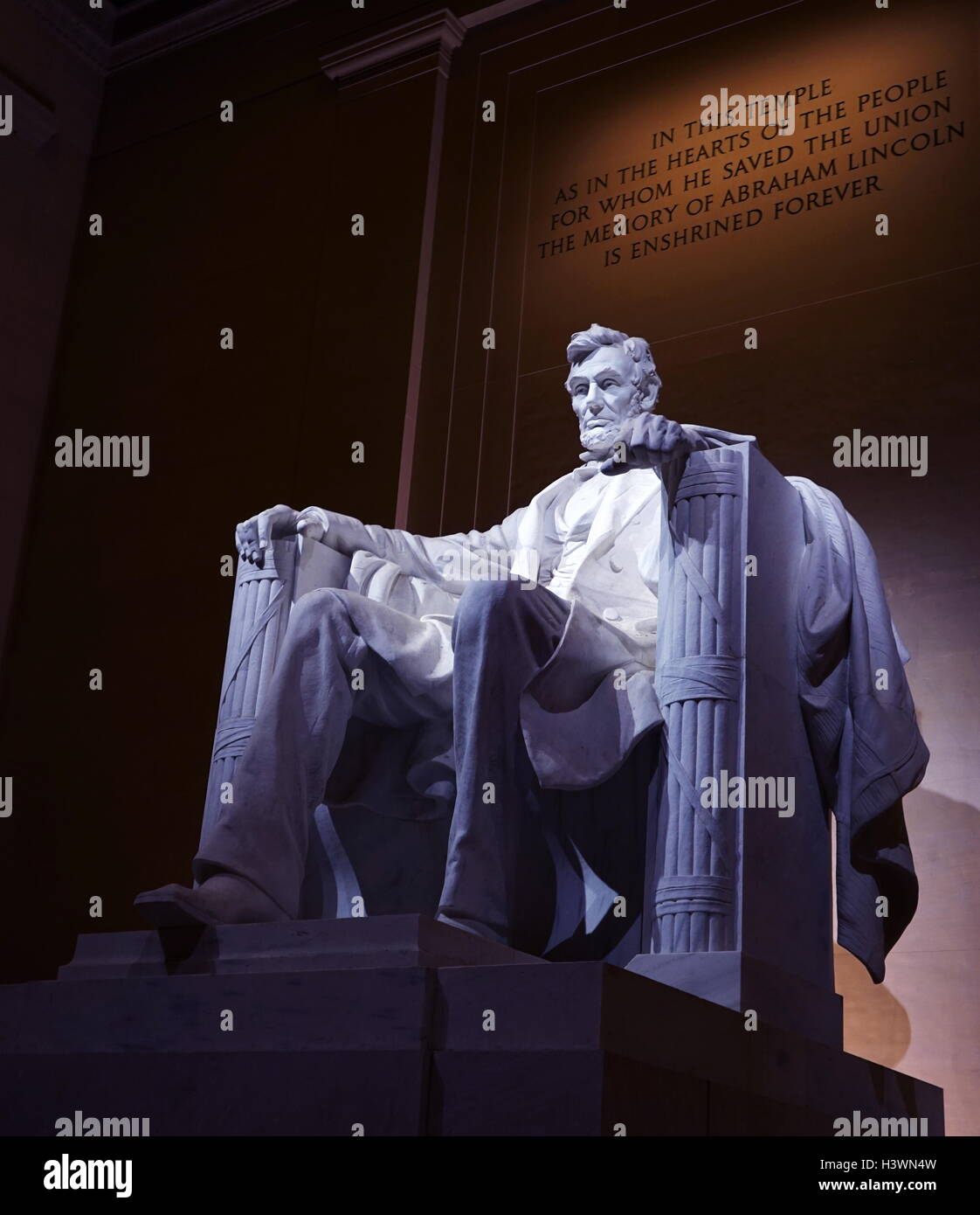 Statue of Abraham Lincoln within the Lincoln Memorial Monument. Sculptured by Daniel Chester French (1850-1931) and American sculptor. Dated 21st Century Stock Photo