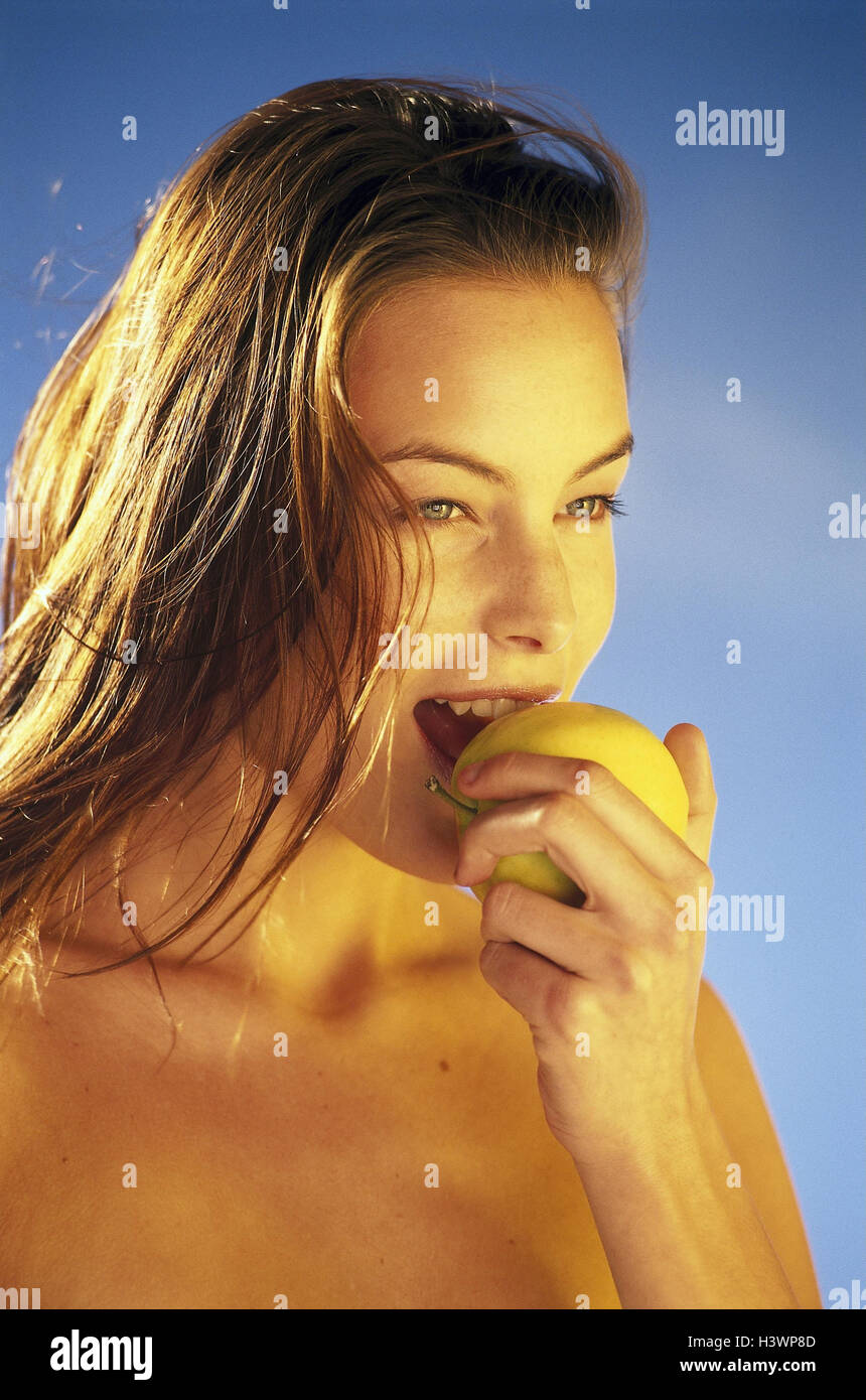 Woman, young, apple, eat, portrait, long-haired, free upper part of the body, nutrition, snack, intermeal, fruit, healthy, course, Stock Photo