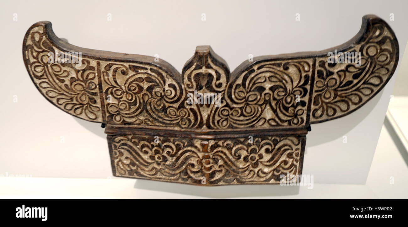 Gikosz loom backrest; from Maranaoon Mindanao, Philippines. Made from carved and painted wood; 20th century AD Stock Photo