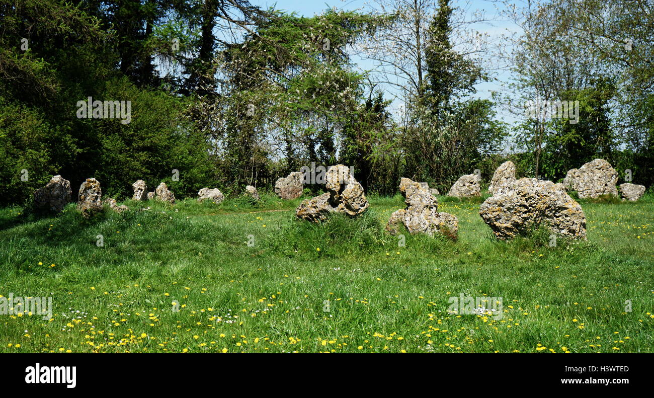 The King's Men Stone Circle which is part of the Rollright Stones, a complex of three Neolithic and Bronze Age megalithic monuments in Long Compton, Oxfordshire. Dated 21st Century Stock Photo