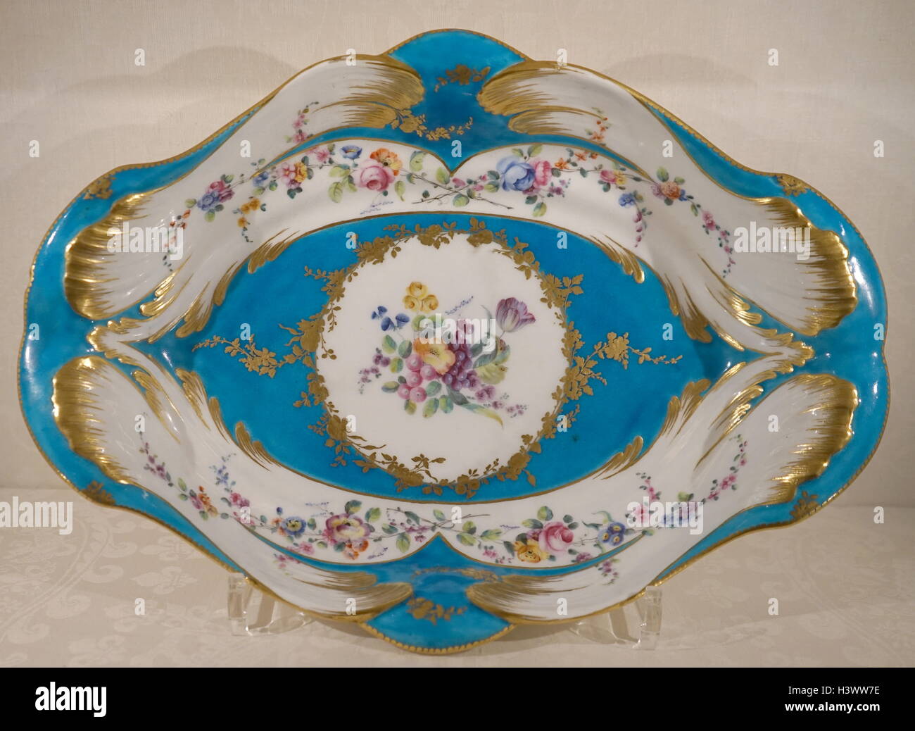 Object from a Dessert Service 'The Razumovsky Service', made from soft-paste porcelain. Dated 18th Century Stock Photo