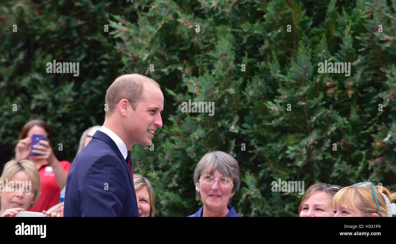 The Duke of Cambridge saying hello to the staff hospital greeting him on an official visit to a Step into Health programme at the Ark Conference Center Basingstoke and North Hampshire Hospital focusing on work to provide employment opportunities for military veterans. The Duke will gain further insight into the @StepIntoHealth programme and meet some of its current participants and graduates. Credit:  Gary Blake/Alamy Live News Stock Photo