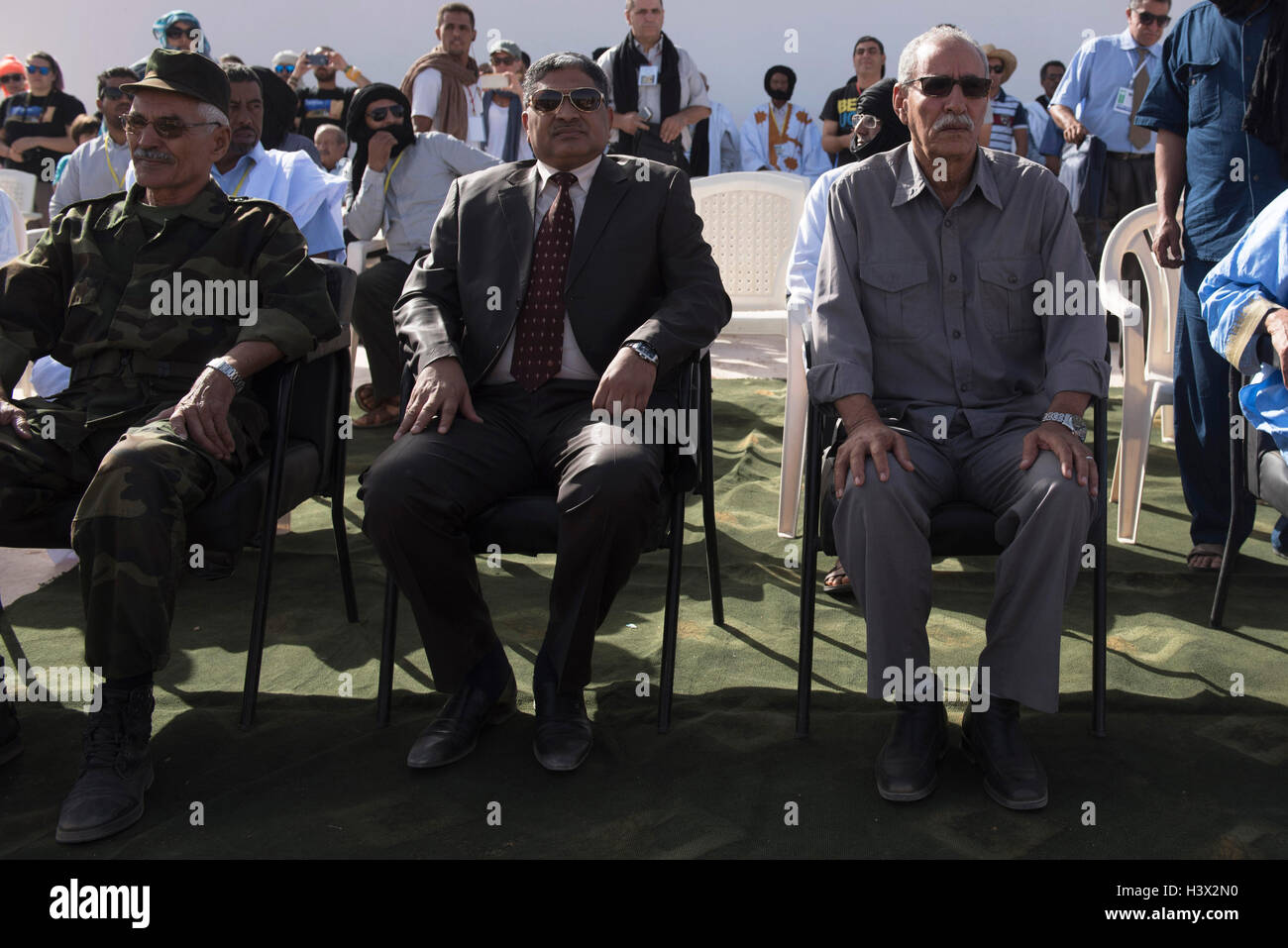 El nuevo presidente de la Republica Arabe Saharaui Democrática y líder del Frente Polisario Brahim Gali en el Inauguration parade Fisahara 2016 and the day of the Saharawi Republic. Stock Photo