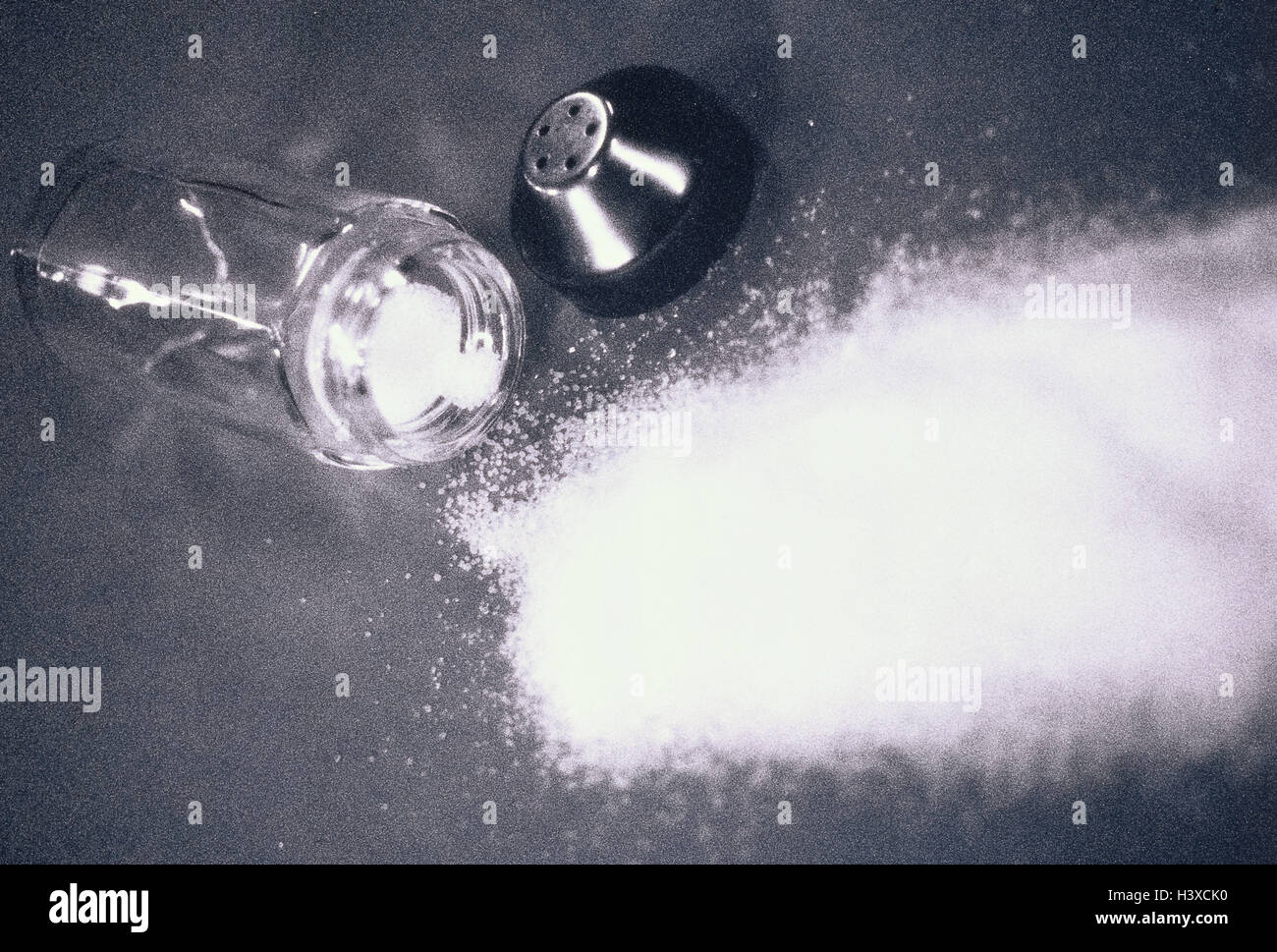 Bad luck salt hires stock photography and images Alamy