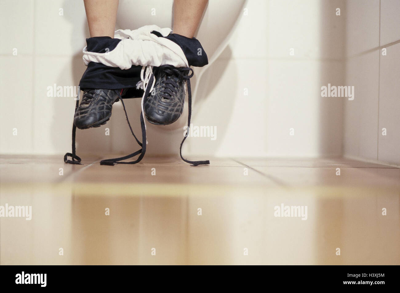 Bathrooms, boy, toilet, sit, detail, feet inside, bath, WC, loo, child