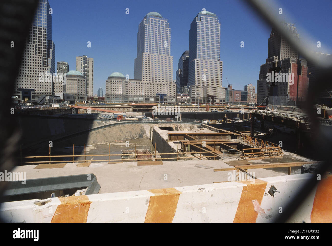 The USA, New York city, Manhattan, World Trade centre, Ground Zero, America, the United States, town view, high rises, men at work, WTC, after the 11th September, 2001, terrorist attack, clearing works, reconstruction Stock Photo