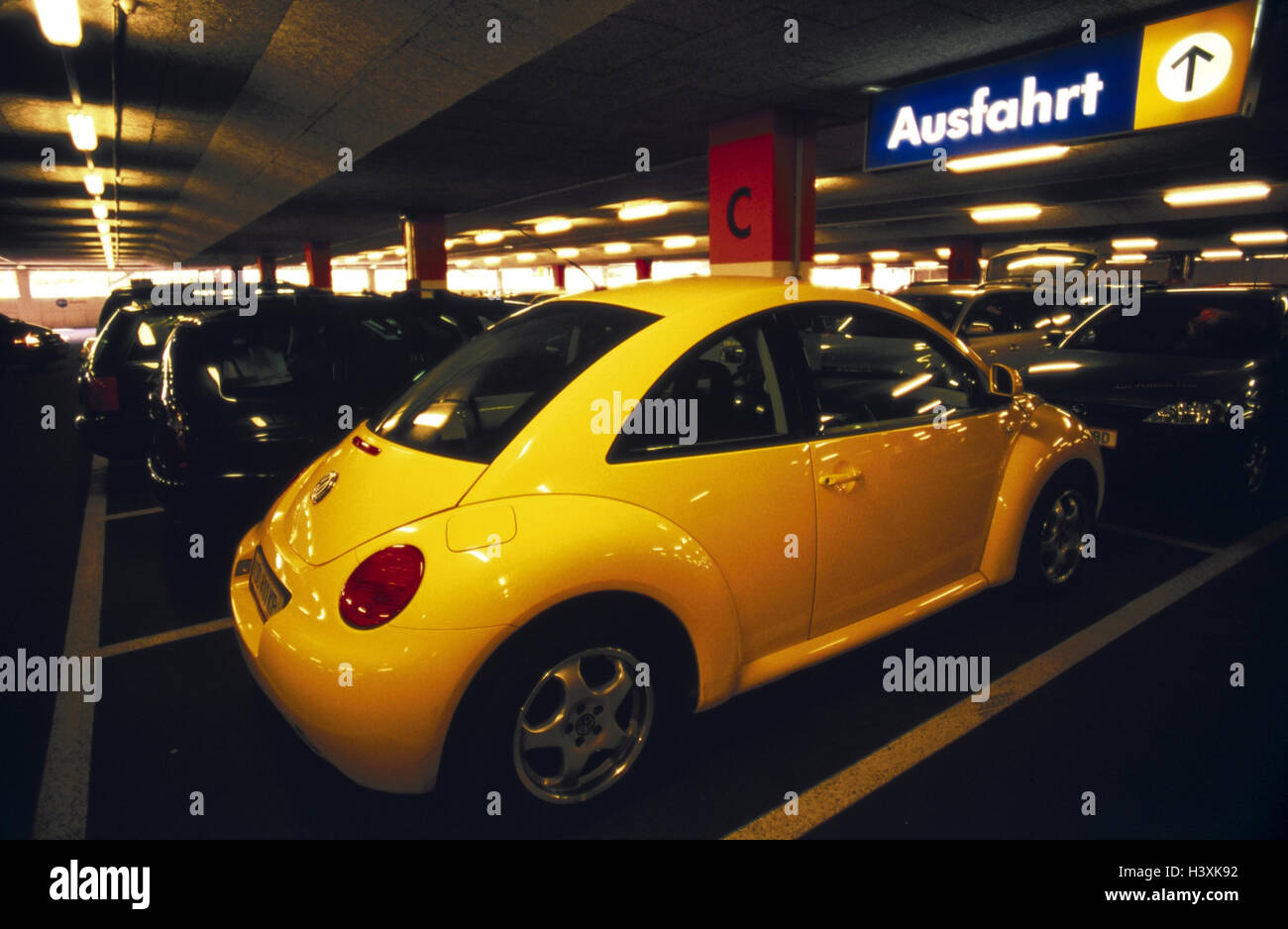 Underground Parking Vw Beatle Cars Park Inside Parking Lot