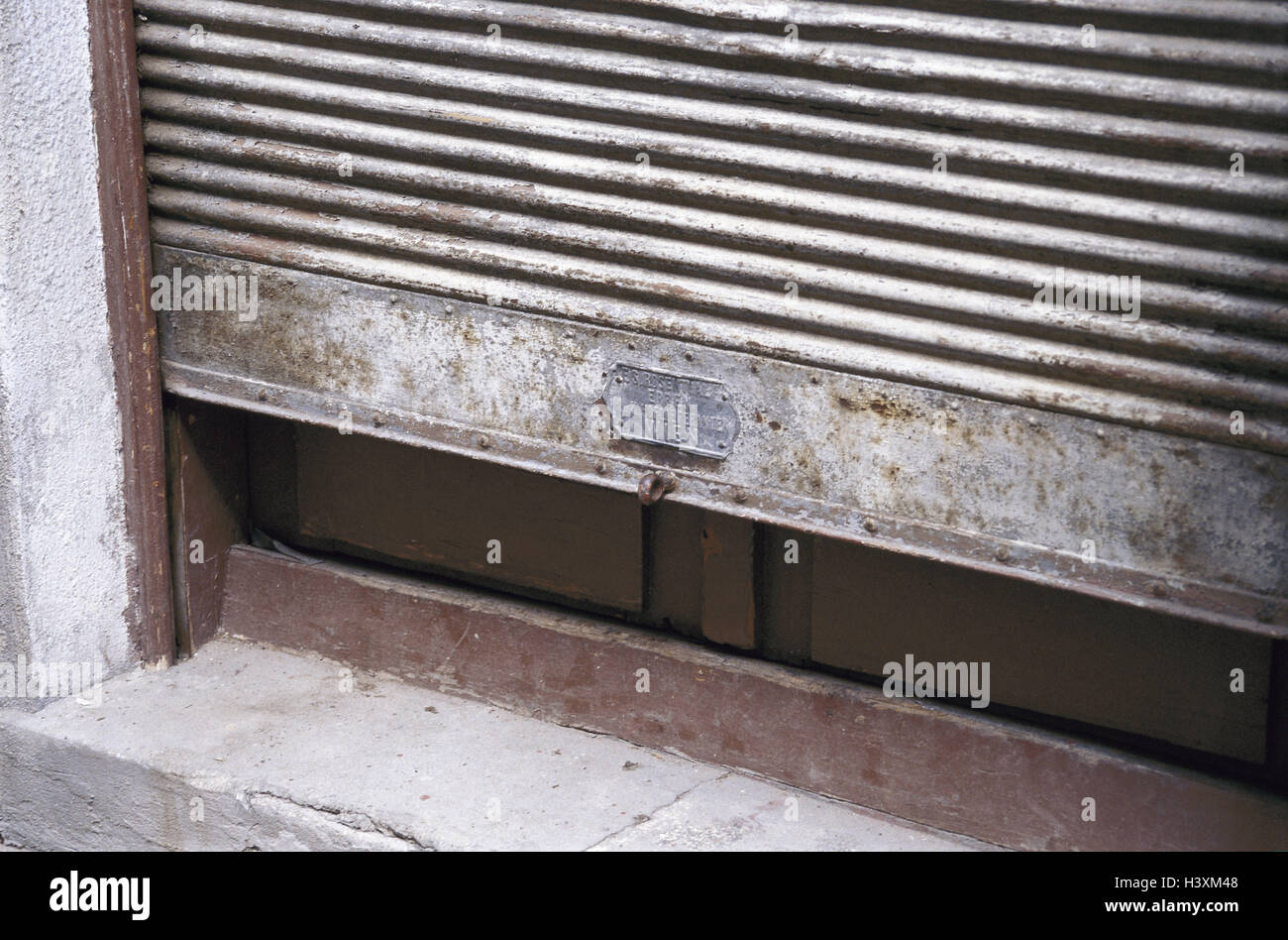 Shutter, old, let down detail, rolling beams, exit, neglect ...