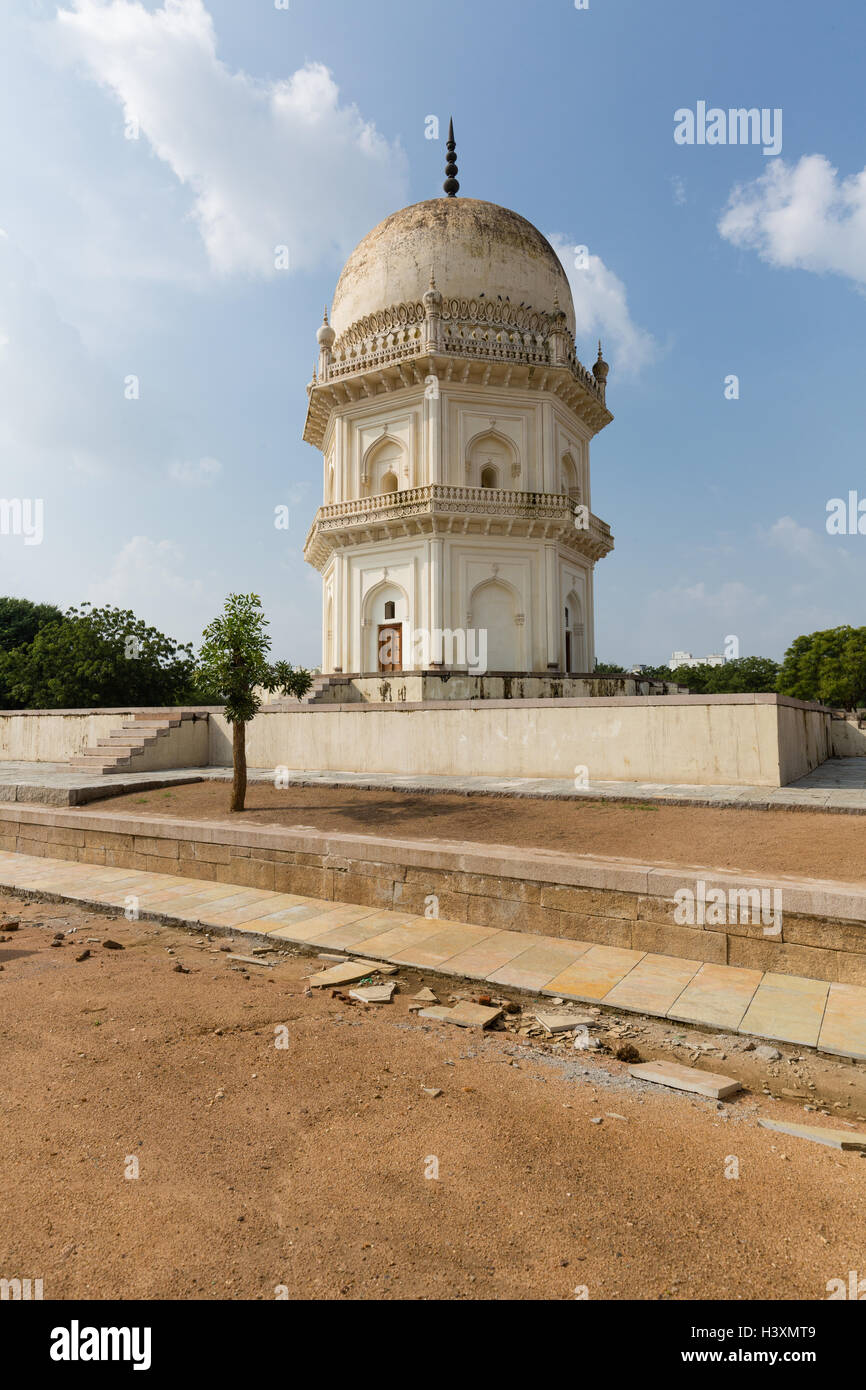Qutub shah hires stock photography and images Alamy