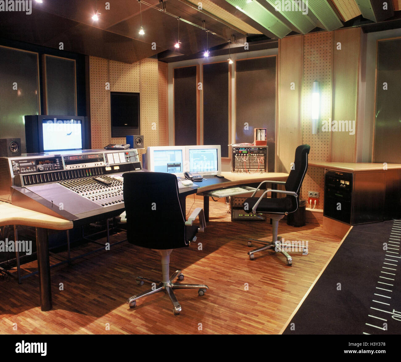 Soundstage, mixed writing desks, studio, music studio, TV studio, setup, technology, mixed writing desk, to monitor Stock Photo