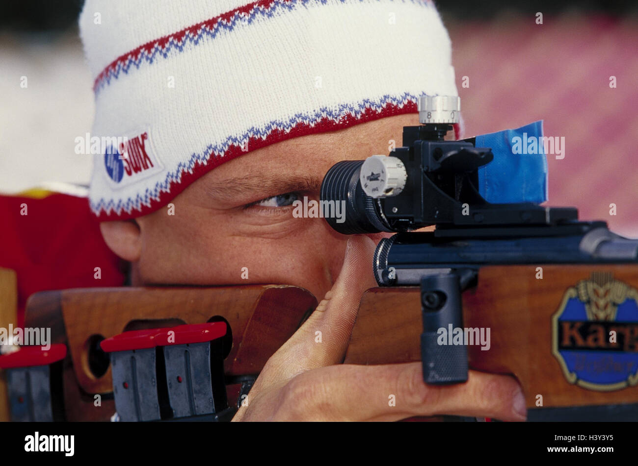 Biathlete, shoot, detail, biathlon, going crosscountry skiing, playing