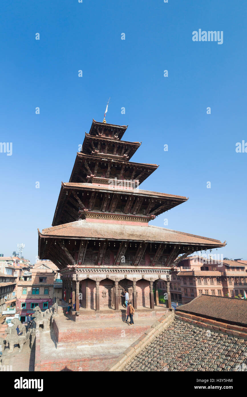 The five tiered Nyatapola temple in Taumahdi Tole, Bhaktapur, Nepal Stock Photo