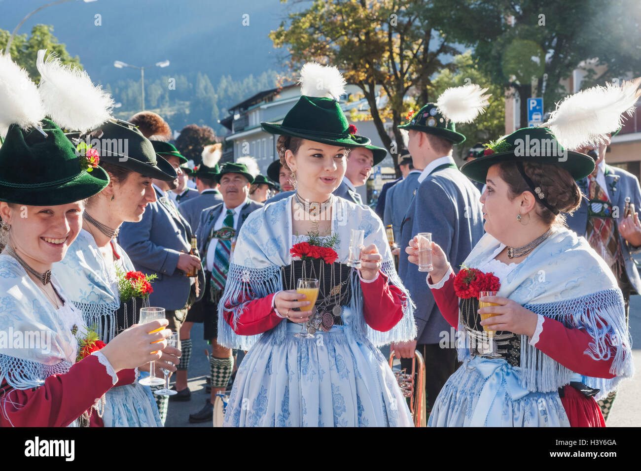 Germany, Bavaria, Garmisch-Partenkirchen, Bavarian Festival, Girls in Traditional Costume Stock Photo