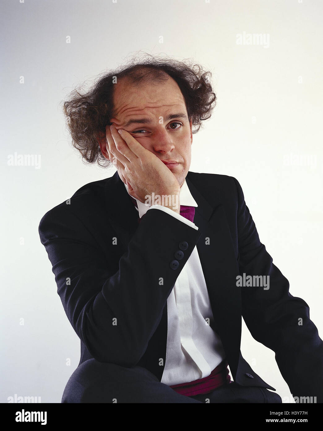 Man, clothes, festively, gesture, bored, half portrait, suit, fly, elegantly, head, rest on, boredom, boringly, sadly, sadness, suppressed, dejection, inside, studio, near, cut out, Stock Photo