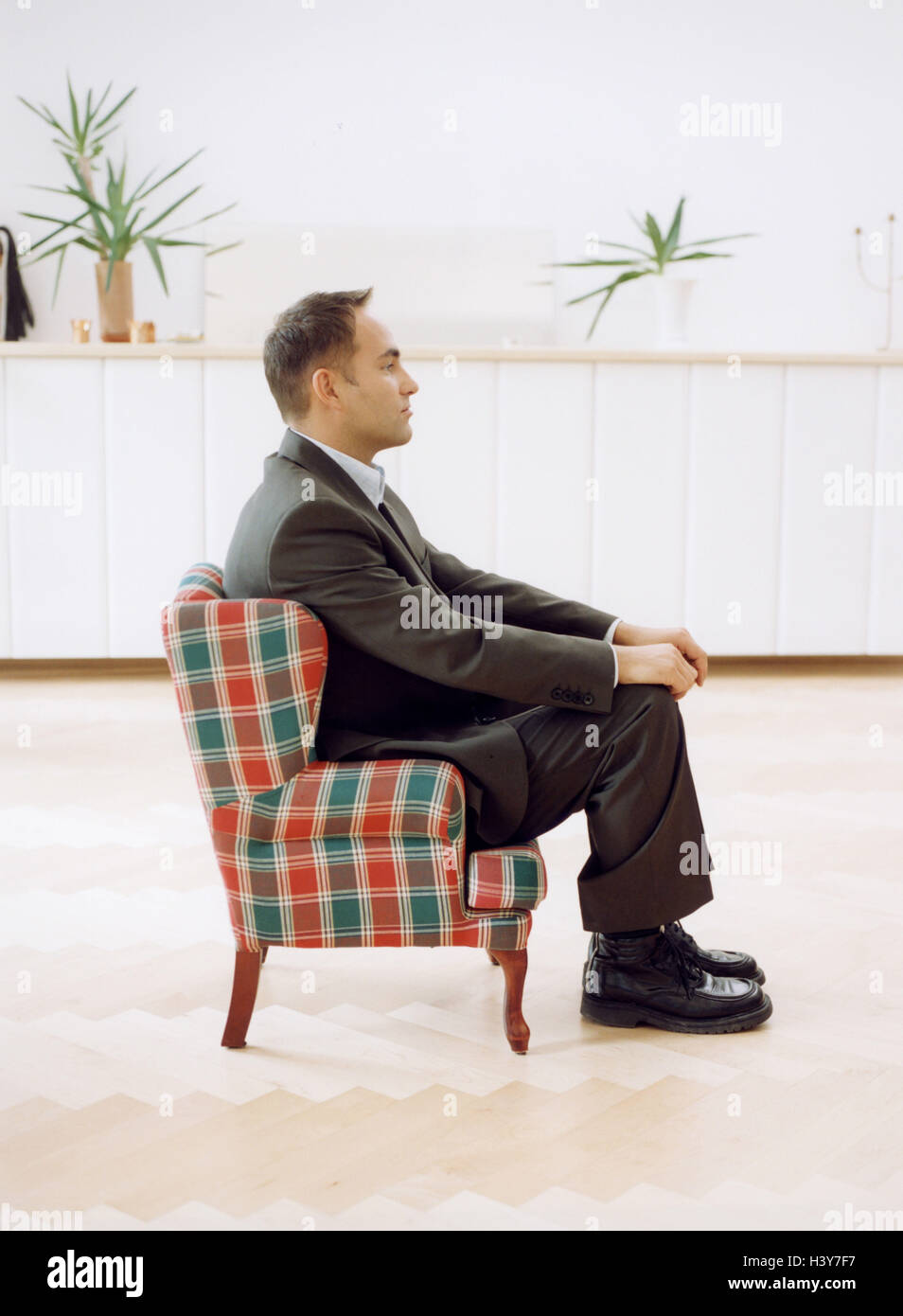 Wait Sit Man, suit, armchair, miniature, wait, sit side view, 25-35 years, young ...