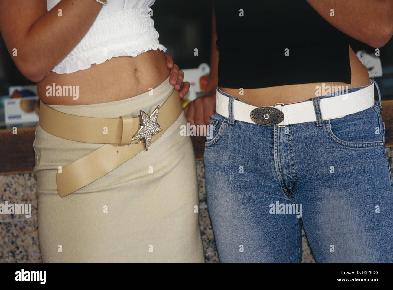 Midriff Jeans High Resolution Stock Photography and Images - Alamy